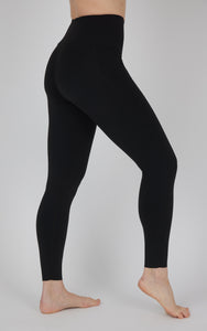 Bootyful - Contour Ankle Leggings - Black
