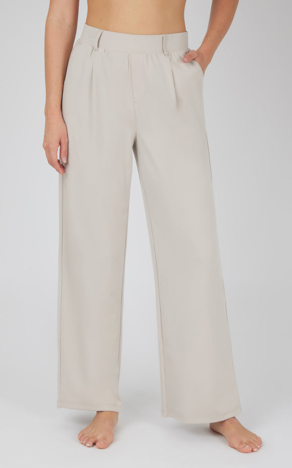 Women's Lux Daily Trouser Pleated Pants - Light Khaki