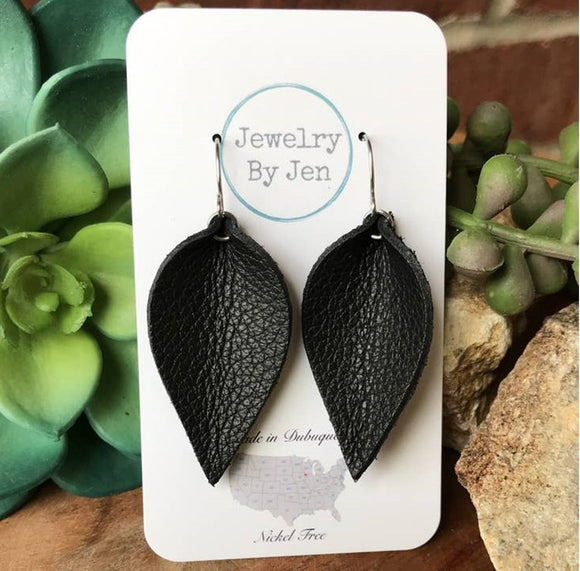 Pinch Teardrop Earrings - Black