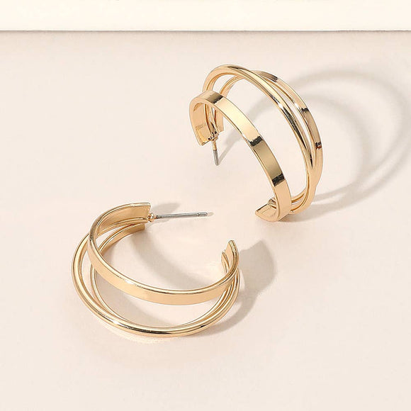Metal Split Hoop Earrings
: Gold