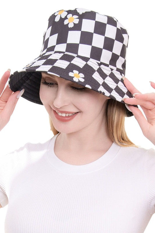 Checkered Daisy Bucket Hat - Black