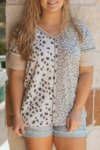 Curvy Leopard Print Colorblock V-Neck Tee