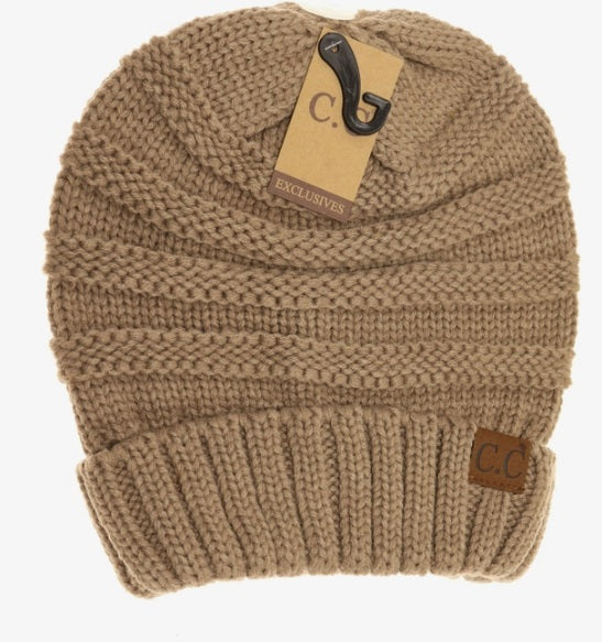 CC Slouchy Beanie - Taupe