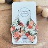 Diva Earrings: Chic Bouquet