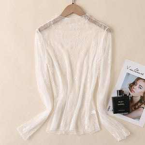 Long Sleeve Lace Blouse: White