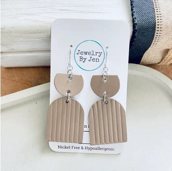 Embossed Arch: Taupe Earrings