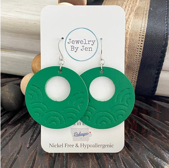 Embossed Circle Earrings: Kelly Green