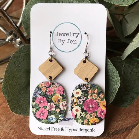 White Oak & Floral Rounded Square Earrings