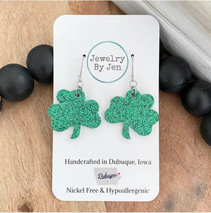 Small Shamrock Earrings: Fine Glitter